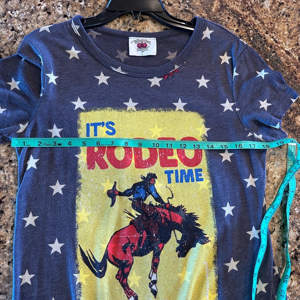It’s Rodeo Time tshirt - Picture 5 of 5